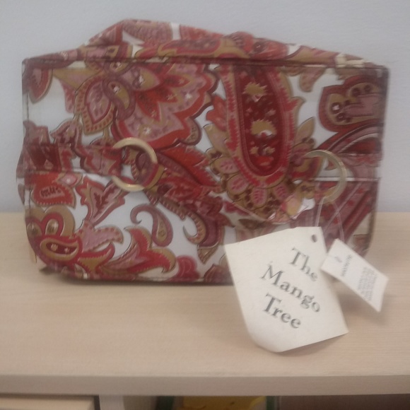 Cosmetic Bag - Picture 1 of 3